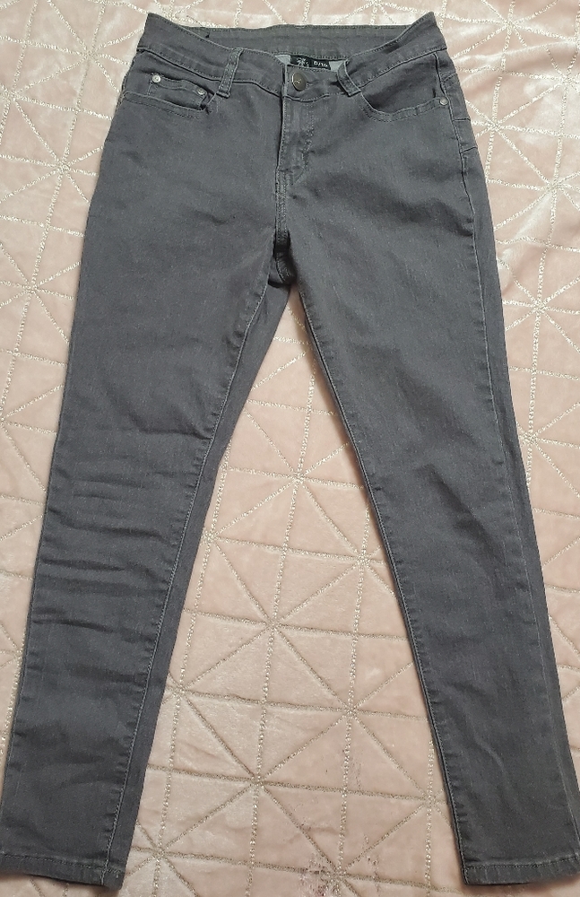 B.O.B ANKLE JEANS